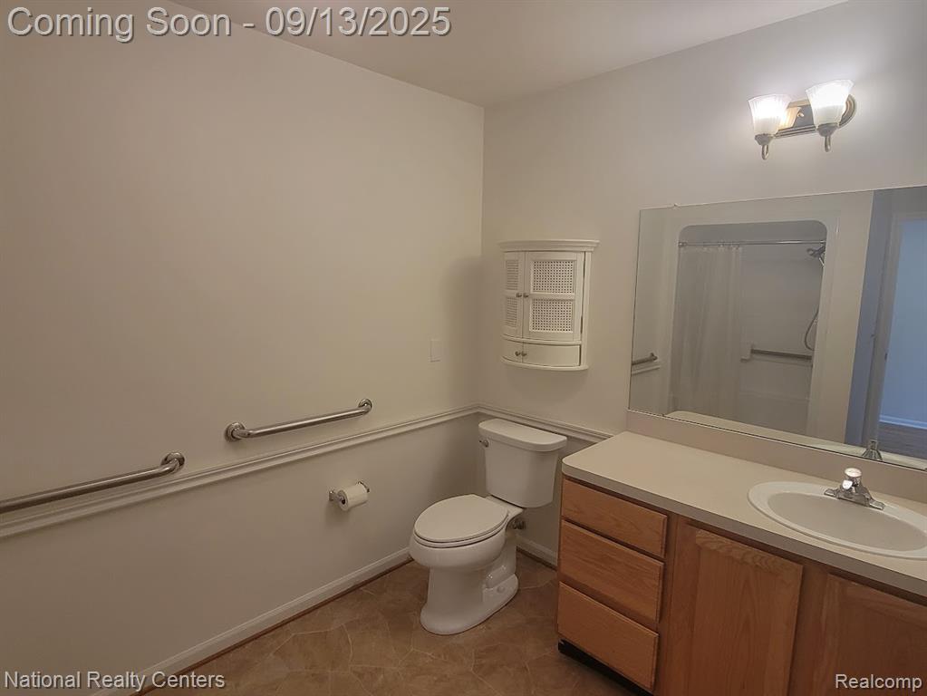 21295 Juniper Court, Farmington Hills, MI 48336 — Photo 22