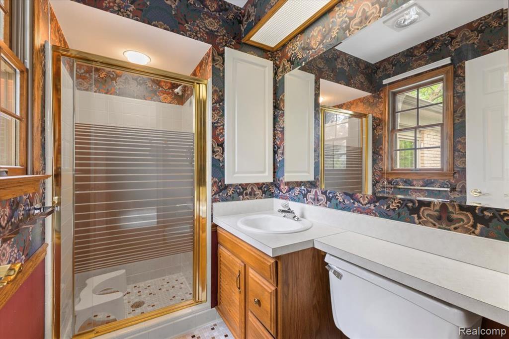 5538 Larkins Drive, Troy, MI 48085 — Photo 14
