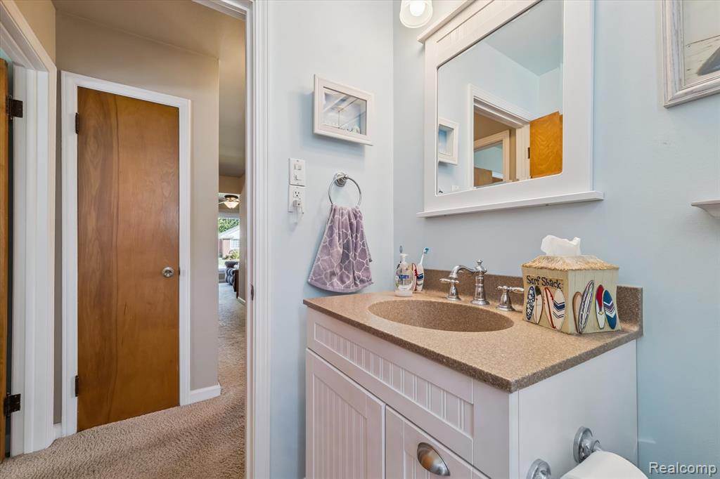 13121 Orchard Road, Southgate, MI 48195 — Photo 17