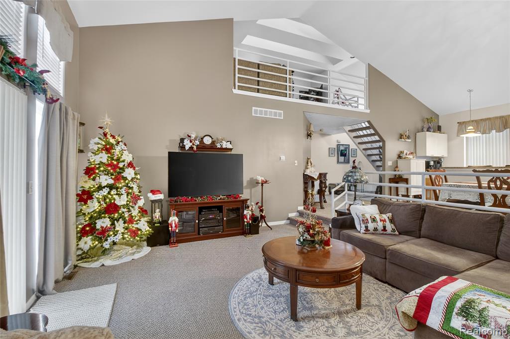 5148 Woodrun Court, West Bloomfield, MI 48323 — Photo 5