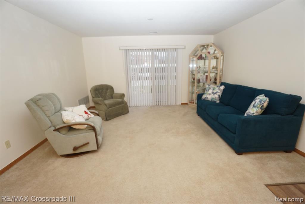 45910 PURPLE SAGE Court, Van Buren, MI 48111 — Photo 3