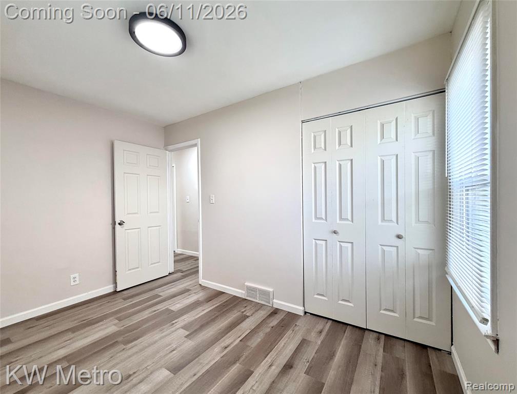 53 E Brickley Avenue, Hazel Park, MI 48030 — Photo 14