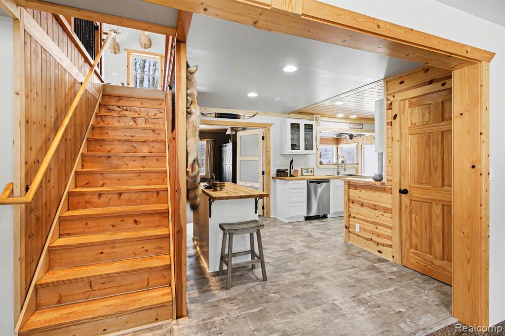 9631 BYRON Road, Howell, MI 48855 — Photo 16
