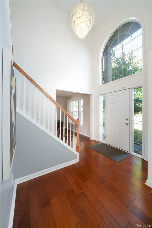 802 Castle Pine Court, Pontiac, MI 48340 — Photo 29