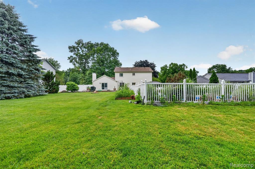 9664 Alger Drive, Brighton, MI 48114 — Photo 54