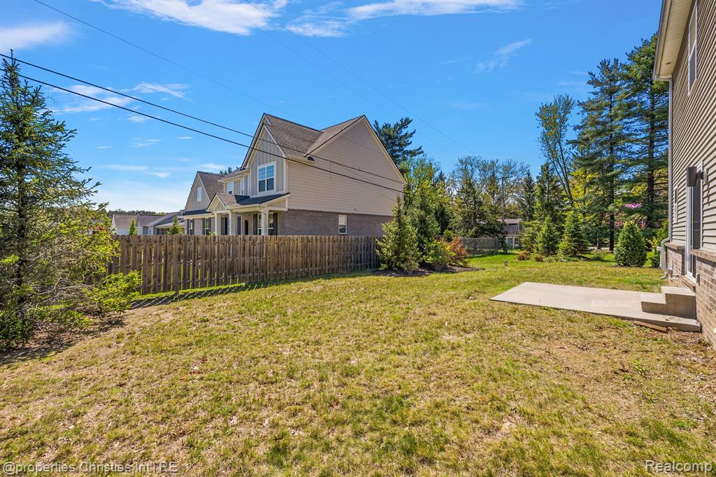 4125 S Newton Road, Commerce Twp, MI 48390 — Photo 33