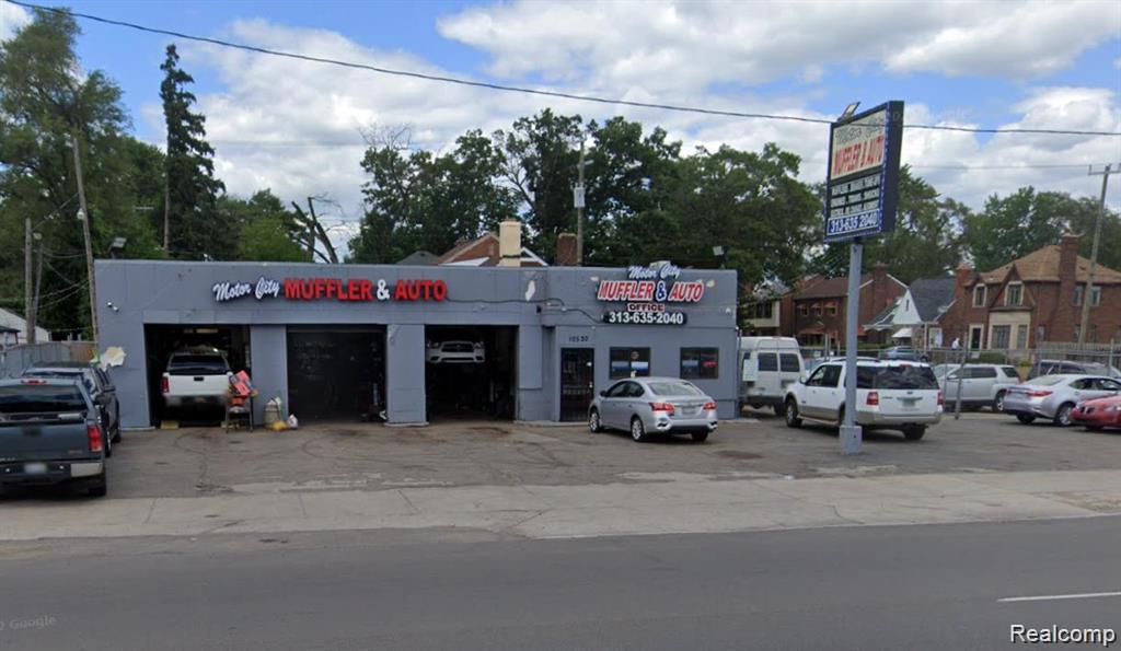 10530 W 7 MILE Road - Photo 2