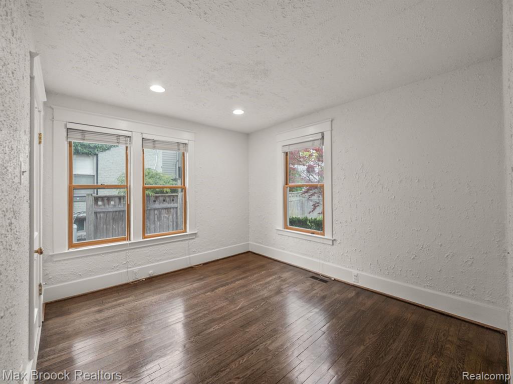 439 Park Street, Birmingham, MI 48009 — Photo 9