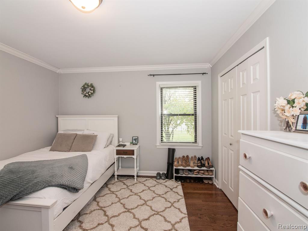 621 E Lincoln Avenue, Royal Oak, MI 48067 — Photo 16
