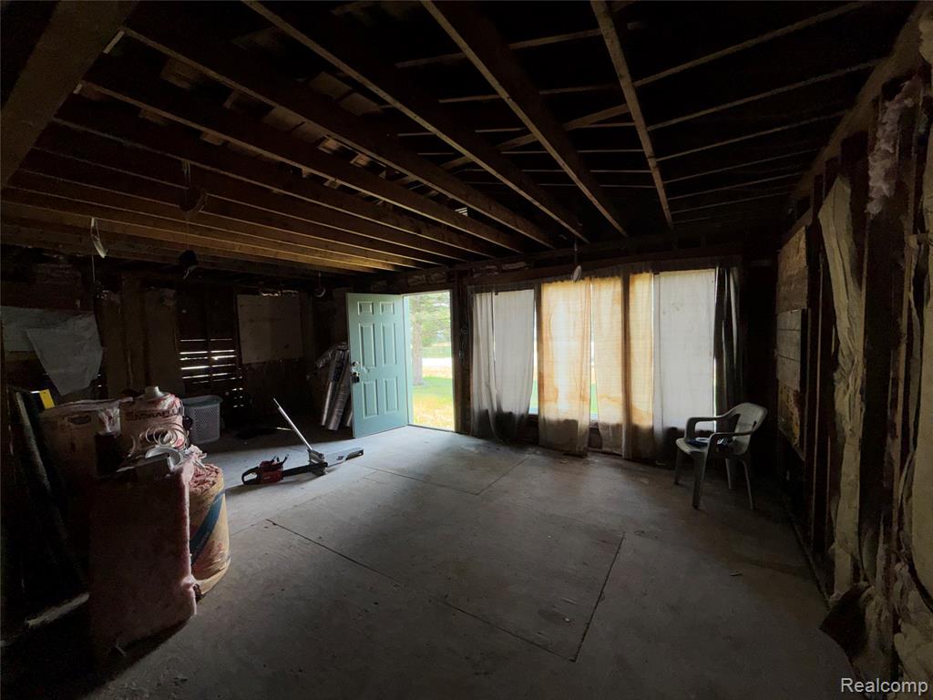 1387 W Princeton Avenue, Flint, MI 48505 — Photo 8