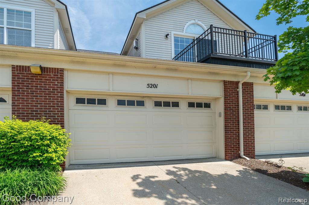 5201 Tamara Circle, Walled Lake, MI 48390 — Photo 20