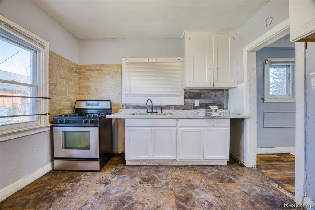 12875 Steel Street, Detroit, MI 48227 — Photo 16
