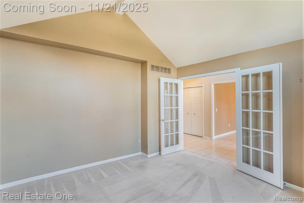 48082 Prestwyck Drive, Macomb, MI 48044 — Photo 11