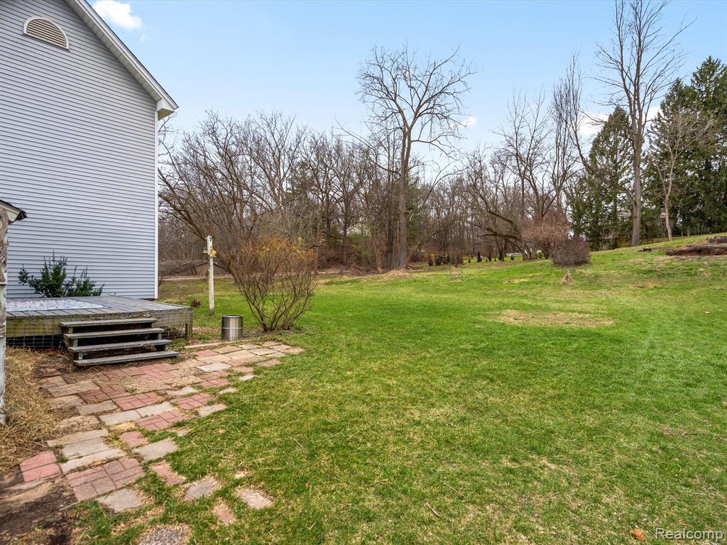 758 W Glass Road, Ortonville, MI 48462 — Photo 25