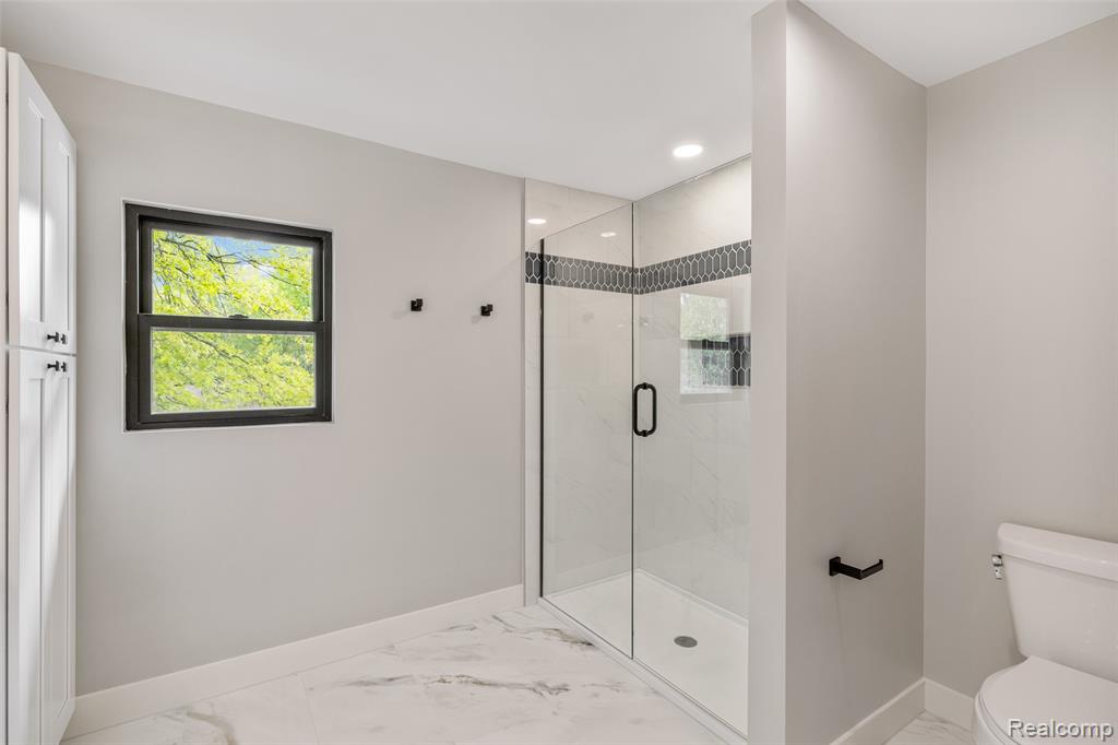 7598 Lake Park Avenue, Ira, MI — Photo 47