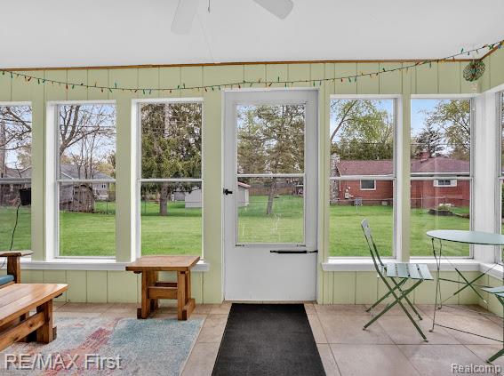3740 Clintonville Road, Waterford, MI 48329 — Photo 24