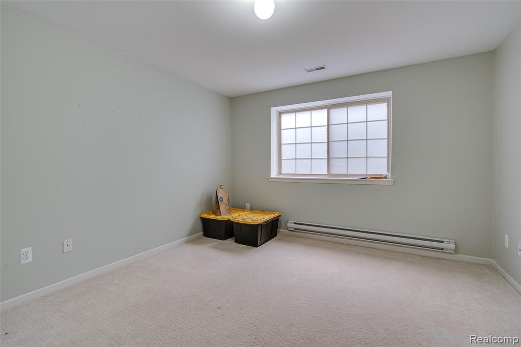454 Old Pine Way, Walled Lake, MI 48390 — Photo 41