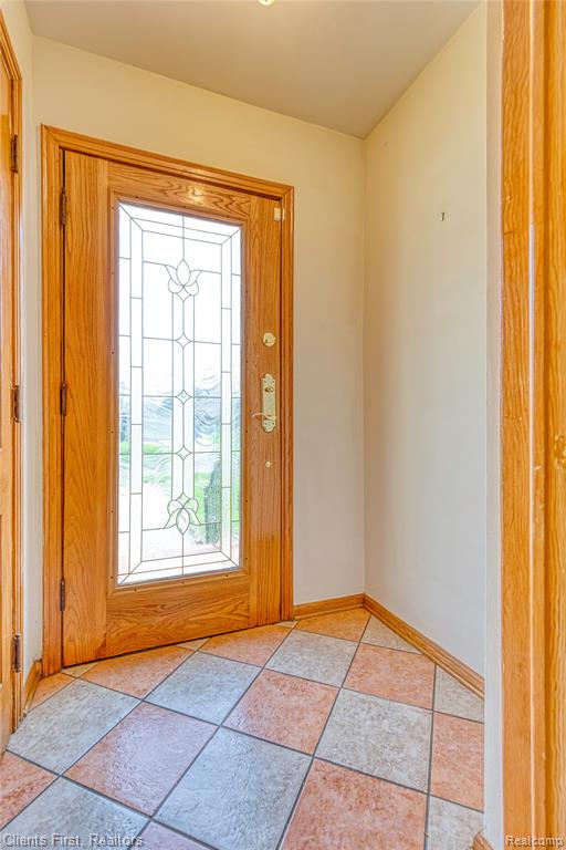 551 Fiske Drive, Detroit, MI 48214 — Photo 6