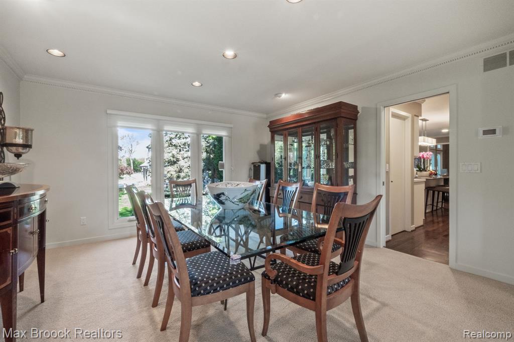 6566 Bristol Drive, West Bloomfield, MI — Photo 9