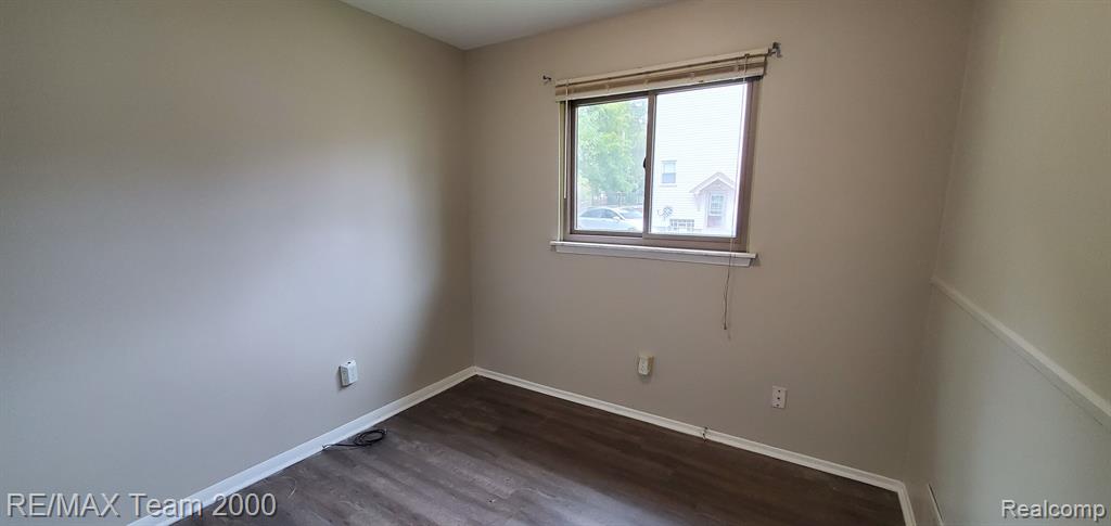5397 JACKSON Street, Dearborn Heights, MI 48125 — Photo 14