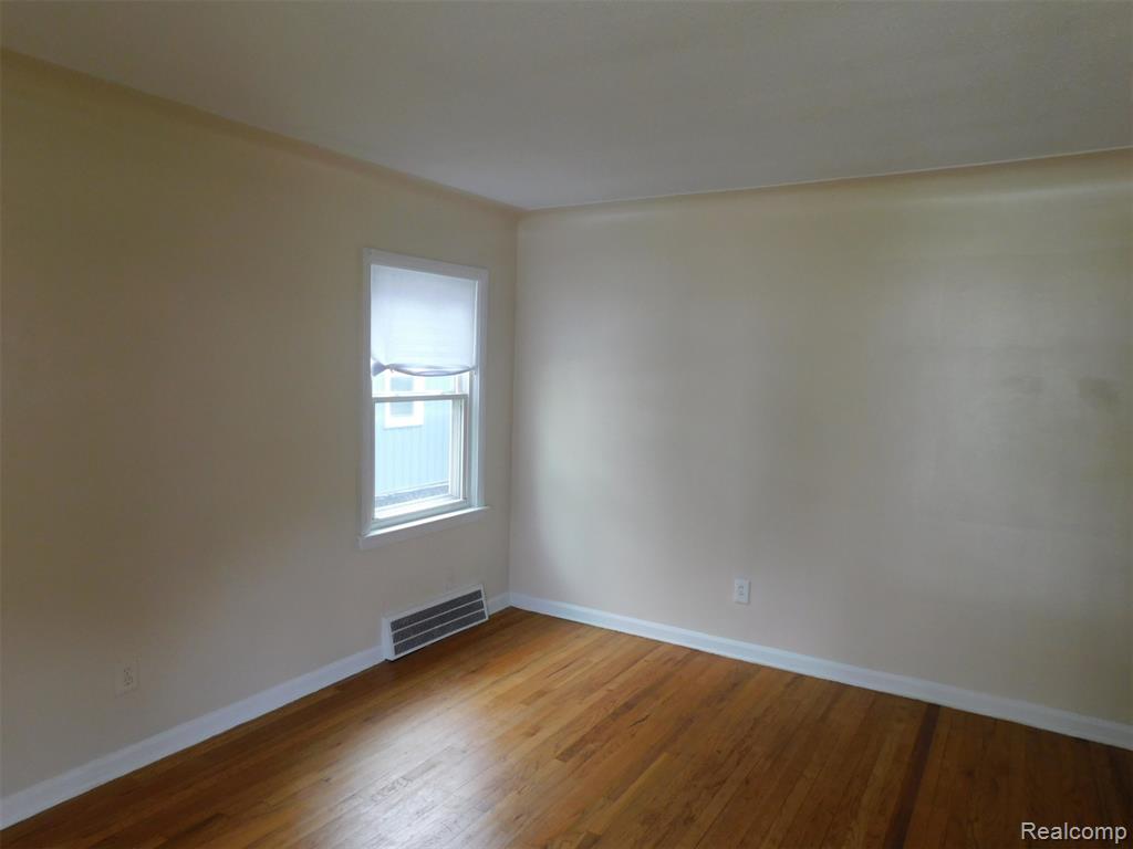 9560 Nathaline, Redford, MI 48239 — Photo 2