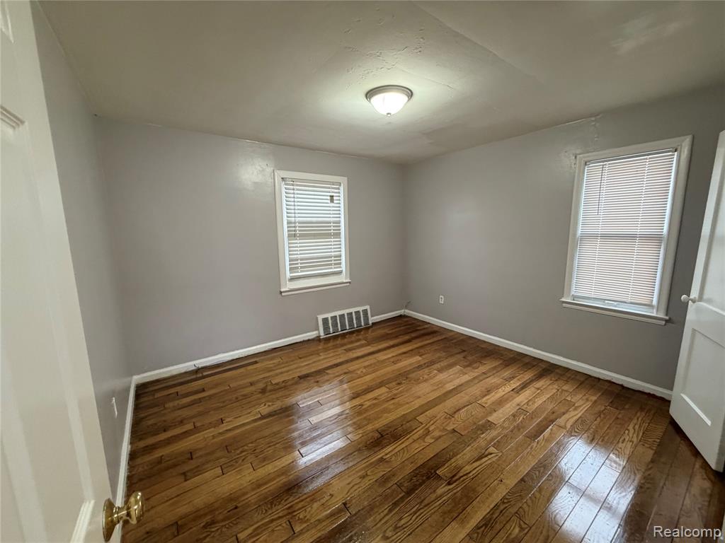 7784 Mettetal Street, Detroit, MI 48228 — Photo 4