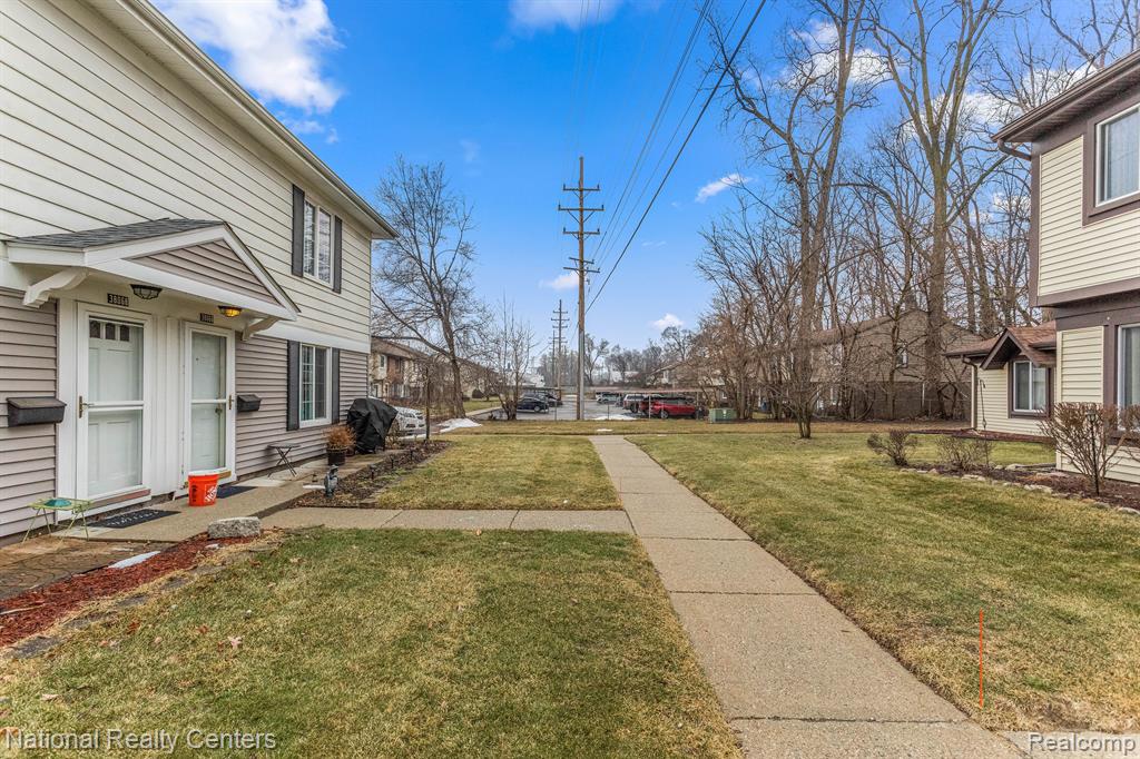 38068 SHERWOOD Street, Westland, MI — Photo 22