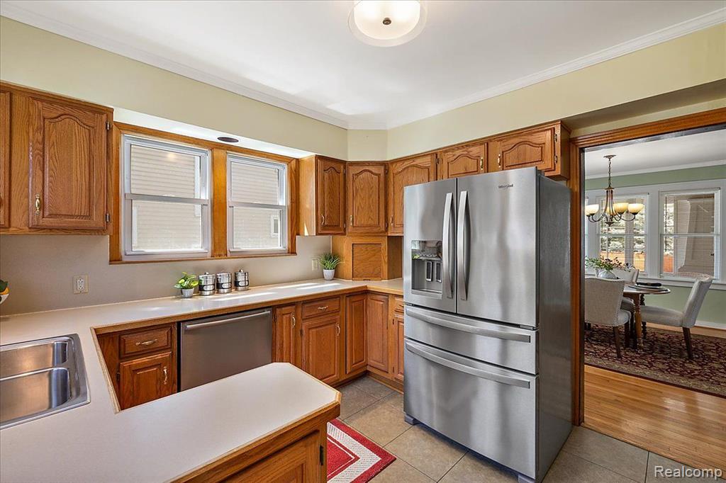 713 Knowles Street, Royal Oak, MI 48067 — Photo 9