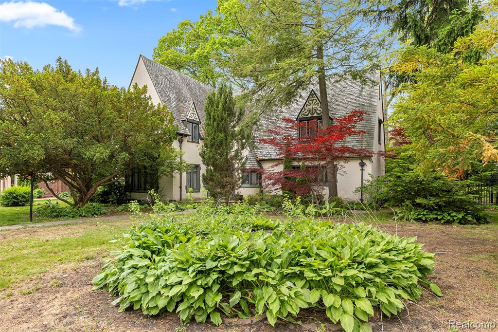 3001 Seminole Street, Detroit, MI 48214 — Photo 70