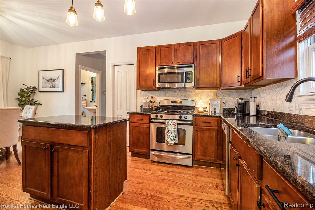 50095 Jackson Lane, Canton, MI 48188 — Photo 11