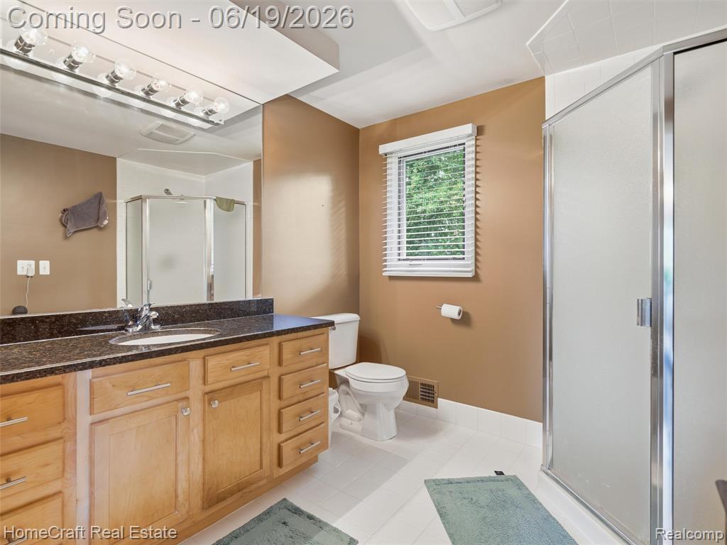 8829 WOODBERRY Road, Plymouth, MI 48170 — Photo 17
