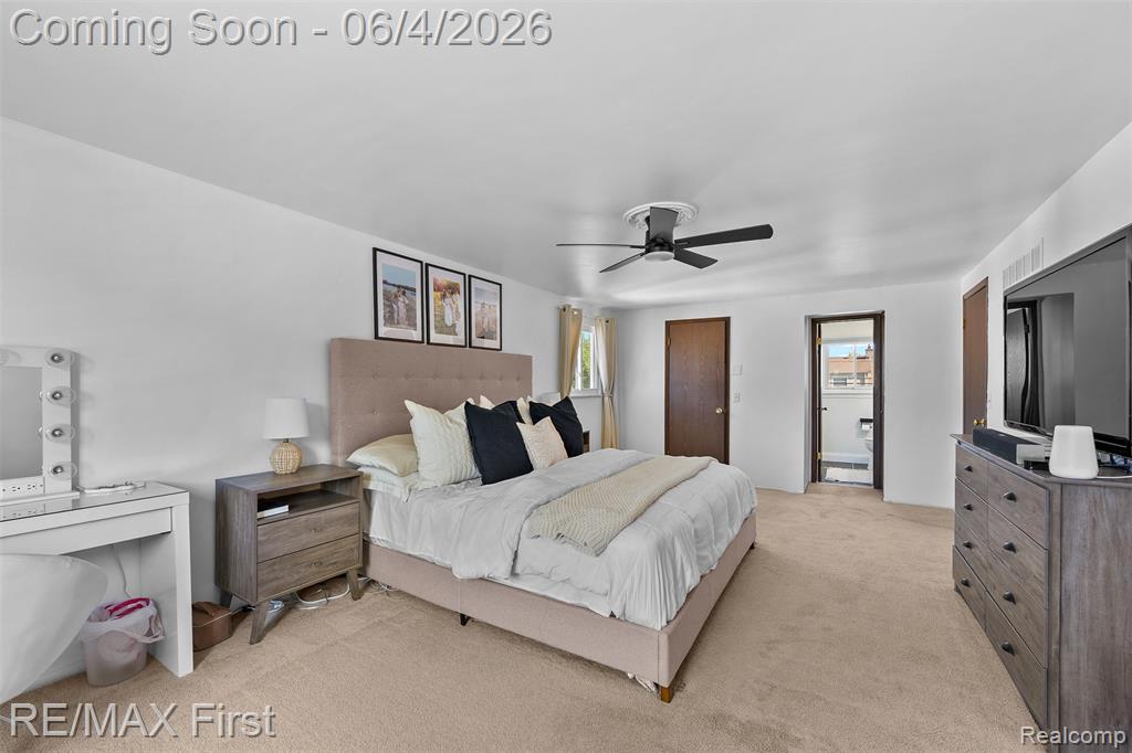 26376 Lawrence Drive, Dearborn Heights, MI 48127 — Photo 26