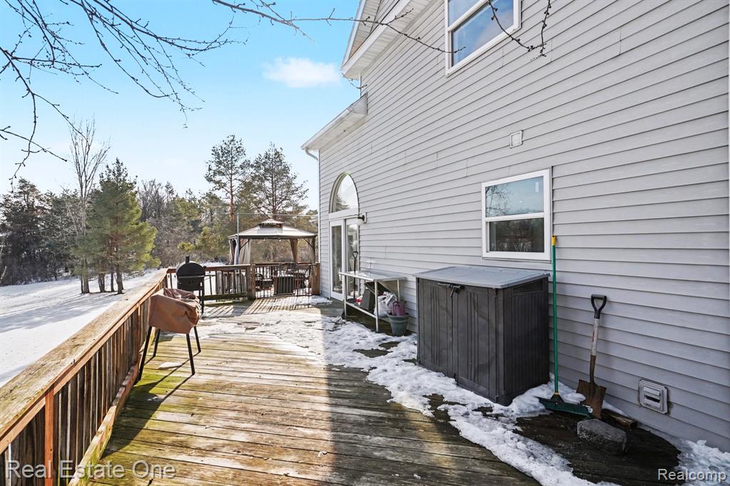 18403 Taylor Lake Road, Holly, MI 48442 — Photo 30