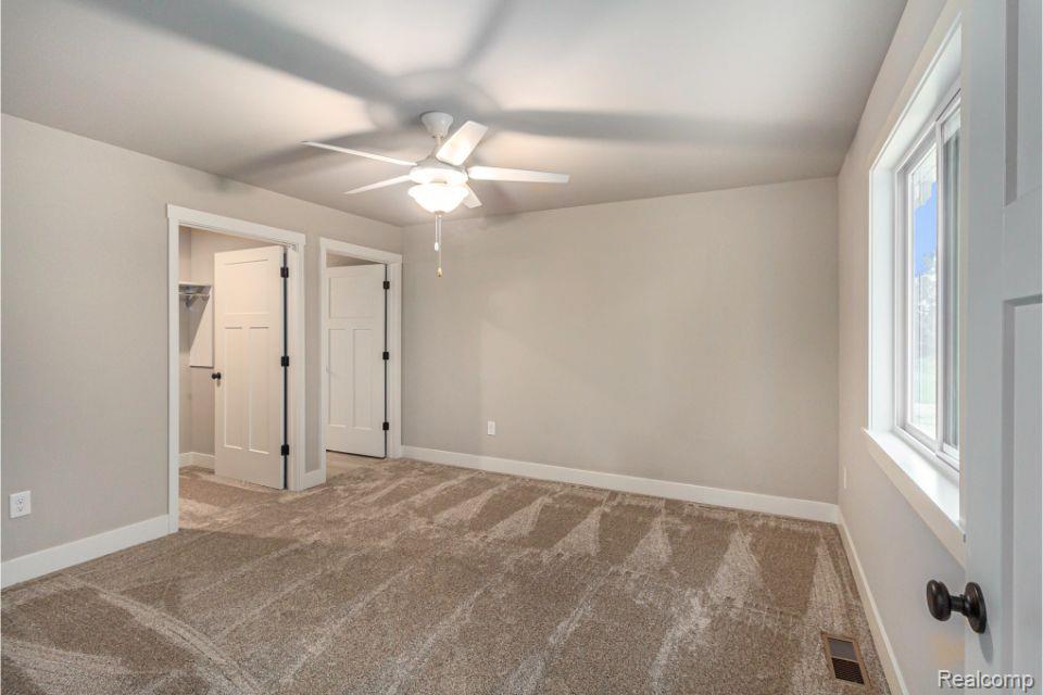 104 Cottonwood Court Court, Litchfield, MI 49252 — Photo 9