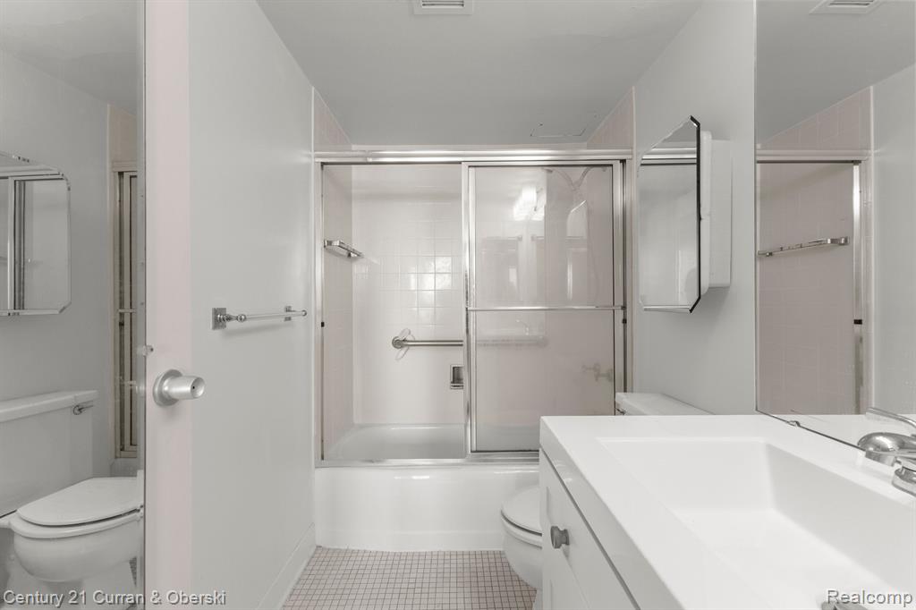 22700 GARRISON Street, 903, Dearborn, MI 48124 — Photo 21