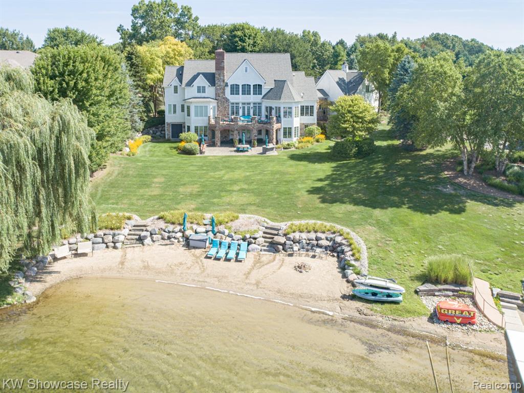 4334 Terra Ridge Drive, Milford, MI 48381 — Photo 6