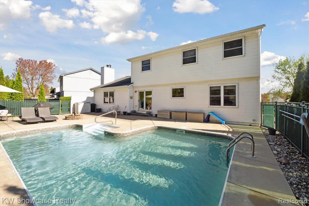 870 Chatham Drive, Milford, MI 48381 — Photo 54