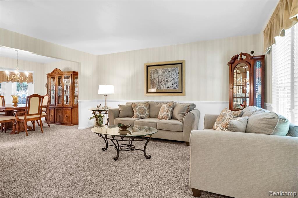 54286 Bradshaw Drive, New Baltimore, MI 48047 — Photo 6