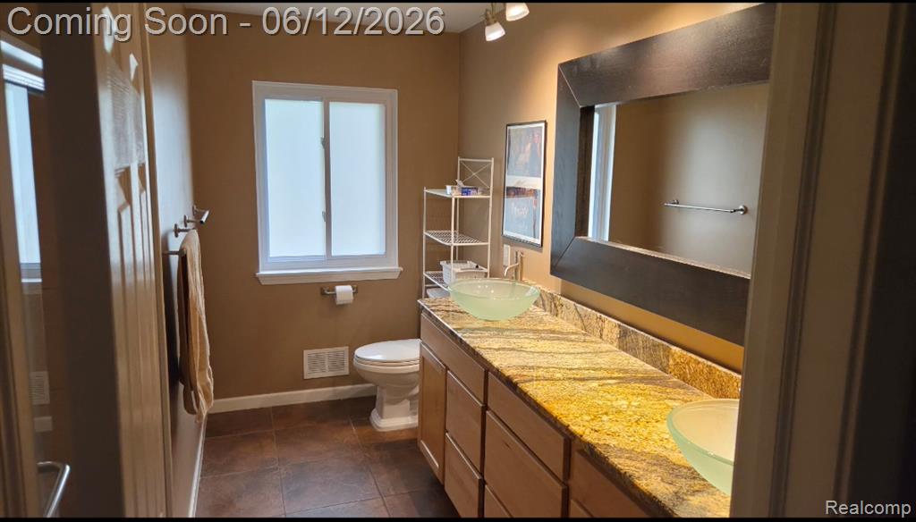 417 Shana Drive, Canton, MI 48187 — Photo 20