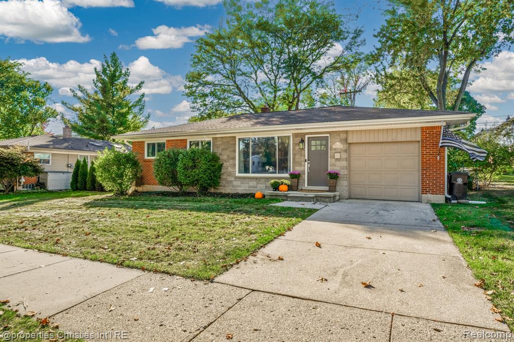 549 Provincetown Lane, Plymouth, MI 48170 — Photo 27