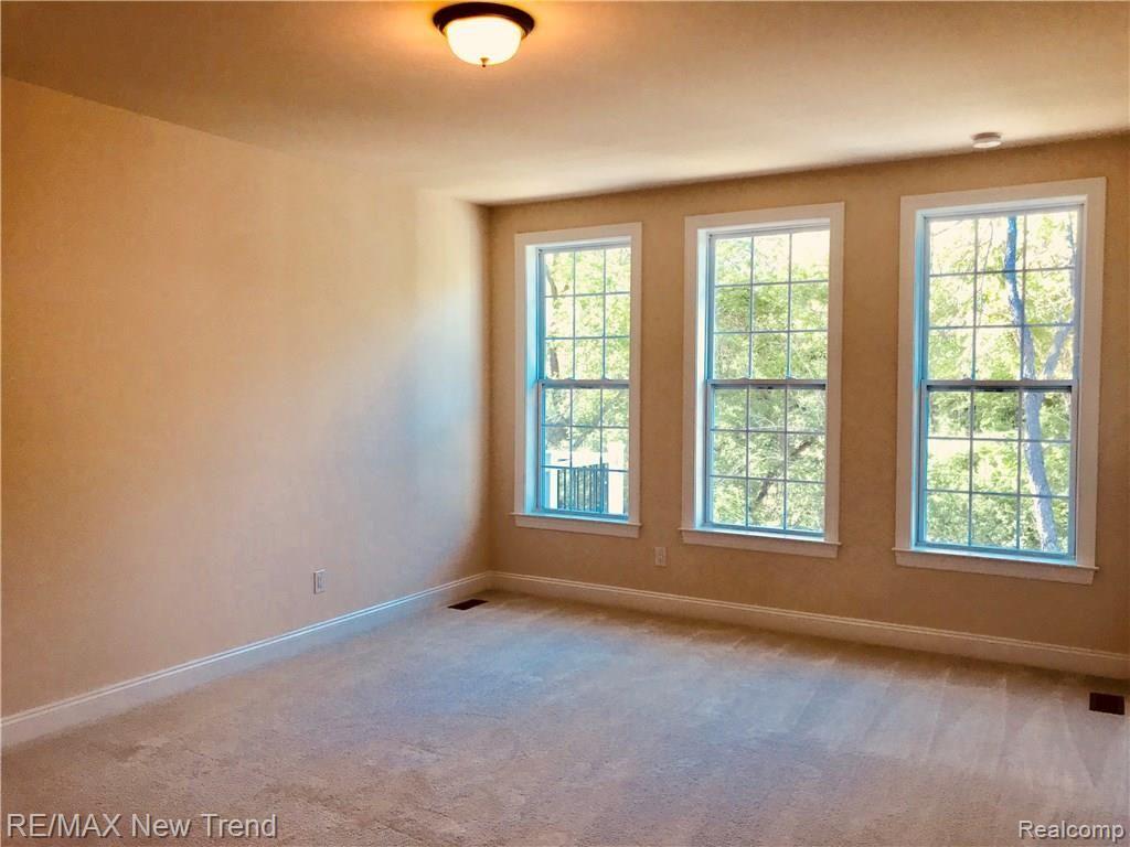 42932 Cardinal Way, Novi, MI — Photo 16