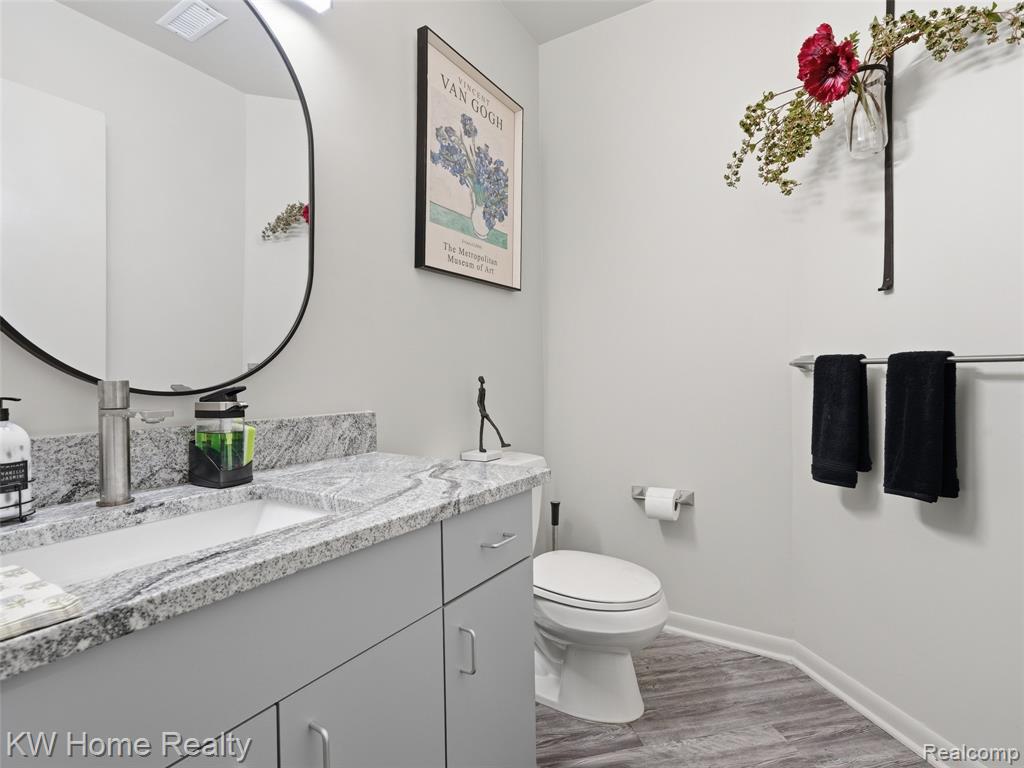 4749 Tara Court, West Bloomfield, MI 48323 — Photo 60