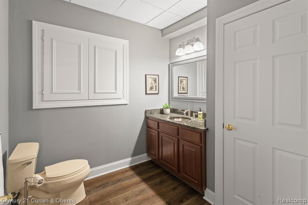 15892 CRYSTAL DOWNS E, Northville, MI 48168 — Photo 47