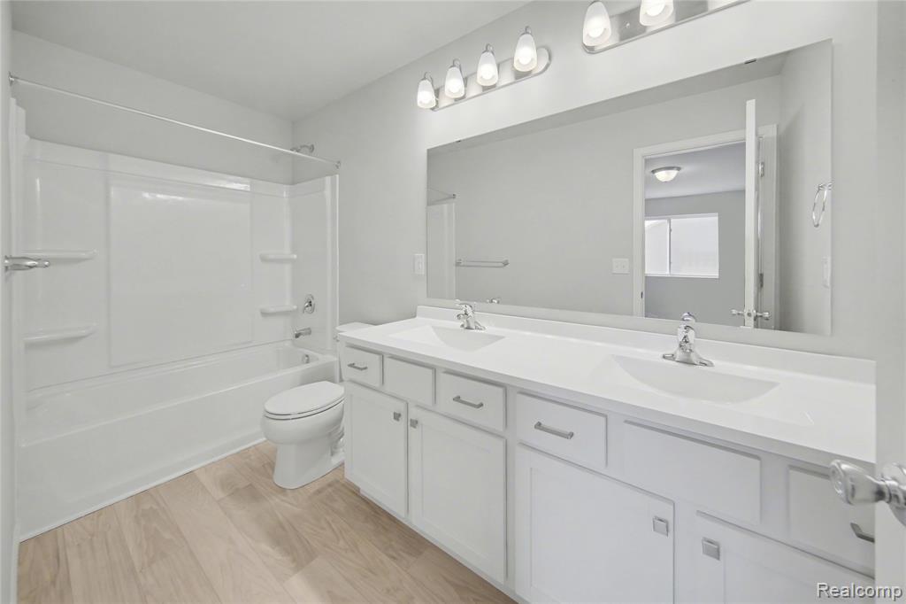 739 Lone Oak Way, Tecumseh, MI 49286 — Photo 11