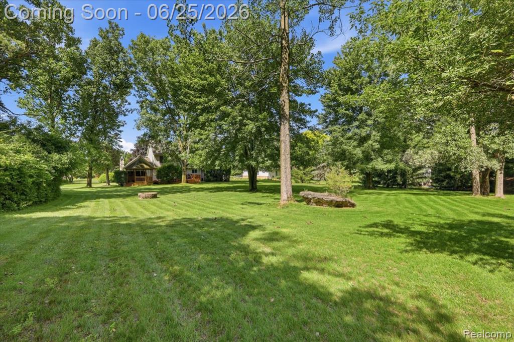 5762 Garnet Circle, Clarkston, MI 48348 — Photo 50