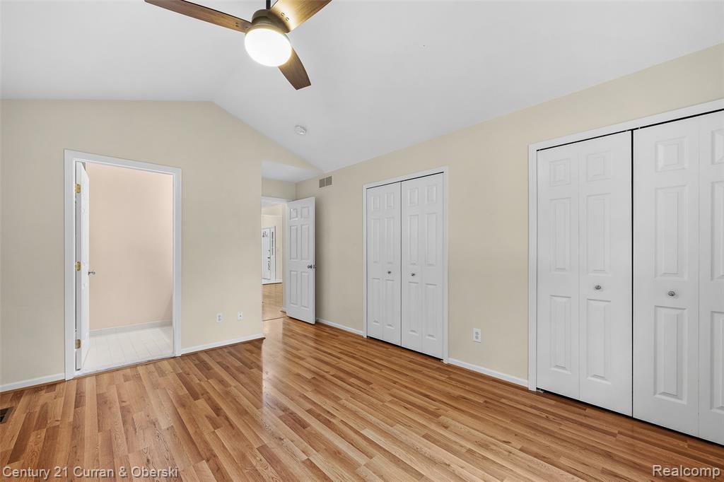 9 Canfield Circle, Dearborn Heights, MI 48127 — Photo 12