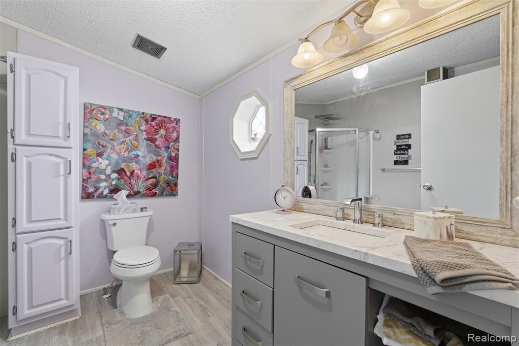 4425 Wynnwood Drive, Howell, MI 48843 — Photo 16