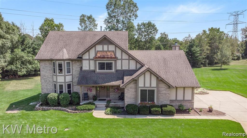 6886 Vail Court, Clarkston, MI 48348 — Photo 22