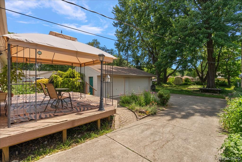 5242 Mansfield Avenue, Sterling Heights, MI 48310 — Photo 31