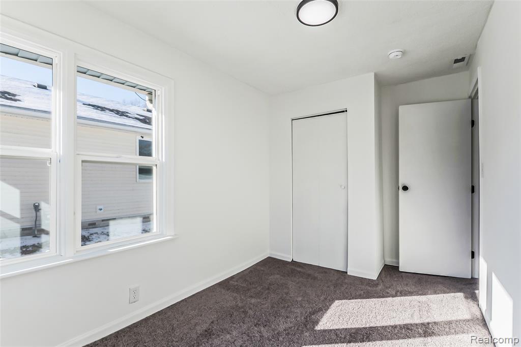 5697 Venice Road, Newport, MI 48166 — Photo 26